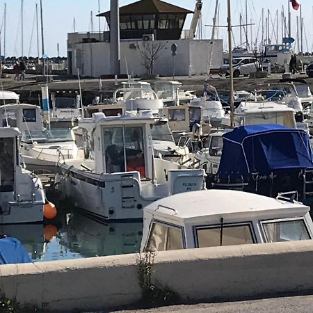 Saint-Pierre-la-Mer - Narbonne Plage Location T3 Climatisée Exterior foto